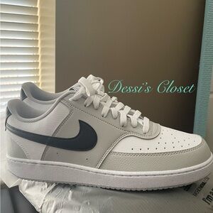 Nike Men's Low-Top Casual Sneaker in White, Light Gray, & Black